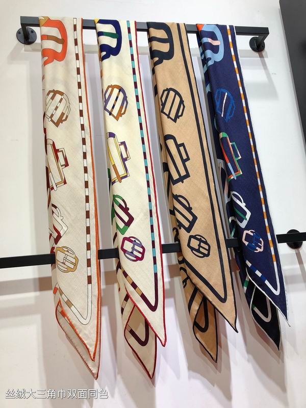 Hermes scarf 188X94cm 70%羊绒 30%真丝 E071906